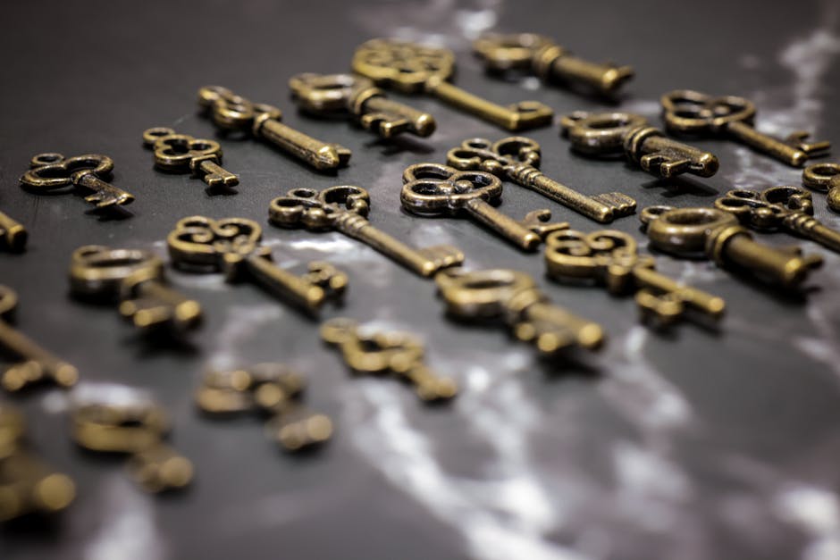 Key Factors That Define a Reliable and Efficient Financial Trading Platform