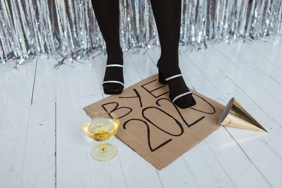 New Year’s Fashion Guide: The Biggest Shows, Hottest Parties, and Celebrity Style Moments
