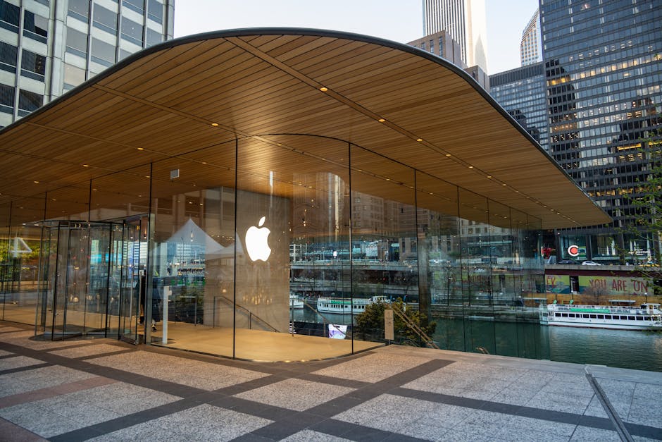 Apple’s iTunes Emerges as the Second Most Powerful Force in the Global Music Industry